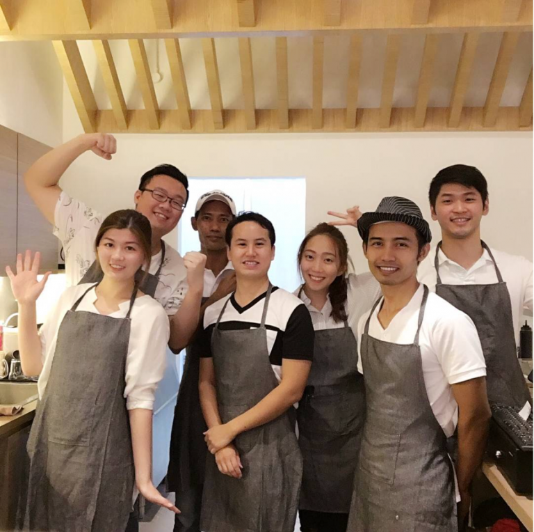 Founders Rodney Ng and Jolyn Tan (extreme left) swears by teamwork, making life a little sweeter at Miru Dessert Cafe (Photo: Miru)